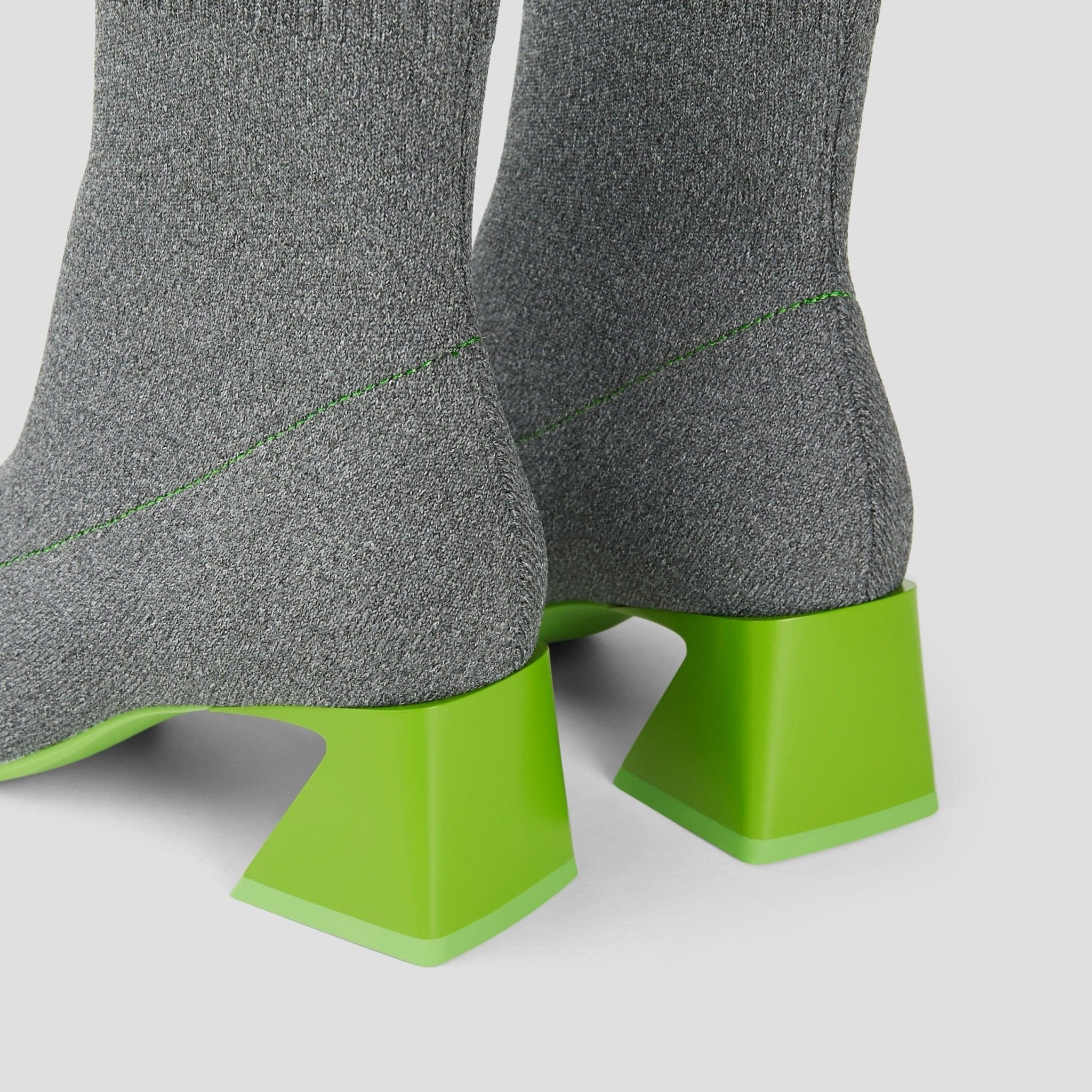 Regina Pro] Square toe water-repellent short boots – VIVAIA JAPAN