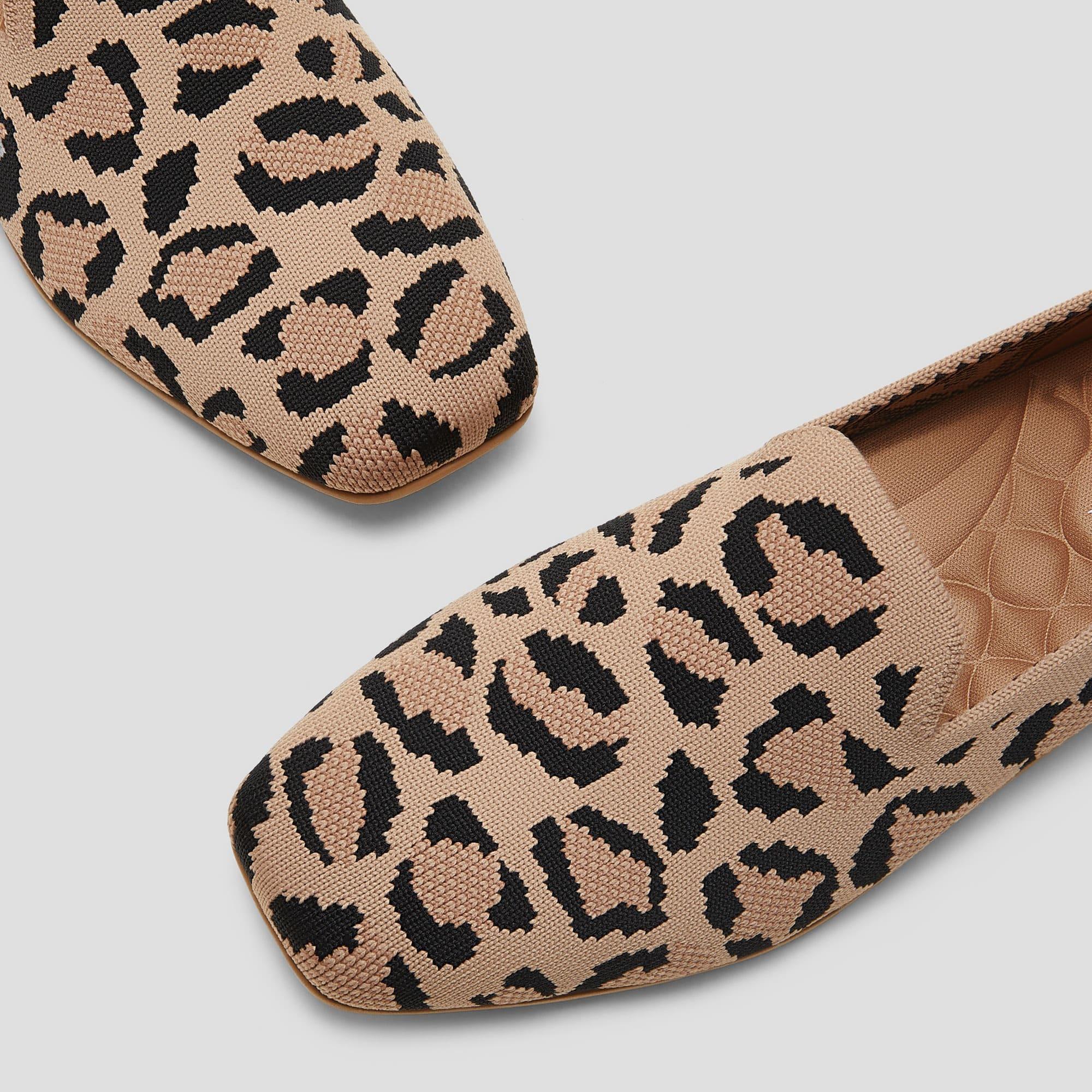 Samantha Walker] スクエアトゥ 超撥水 軽量厚底 ローファー – VIVAIA