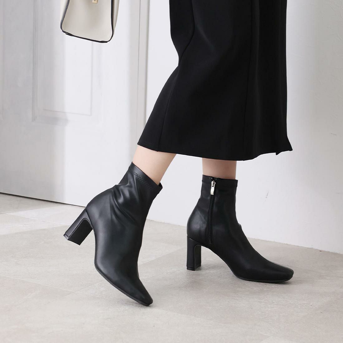 2025年新色追加】スクエアトゥプレートヒールストレッチショートブーツ