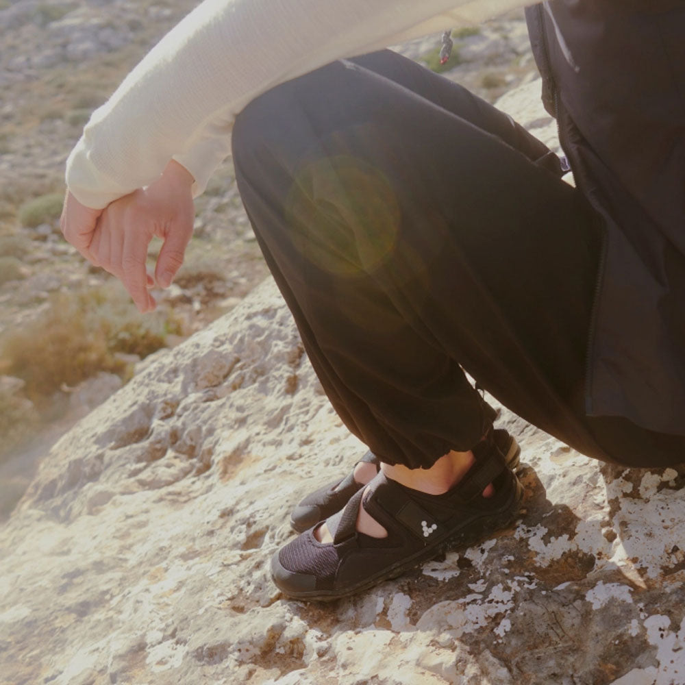 TRACKER SANDAL / トラッカーサンダル (W) - Vivobarefoot JAPAN