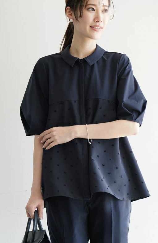 大人の上品さと美シルエット“アリスブラウス＆アビーパンツ” - VIRINA