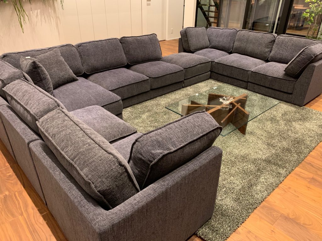 納品事例：FLANNEL SOFA（フランネルソファ）のQUATTがある暮らし