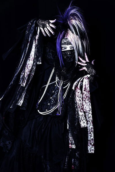 An interview with La'veil MizeriA | vkgy (ブイケージ)