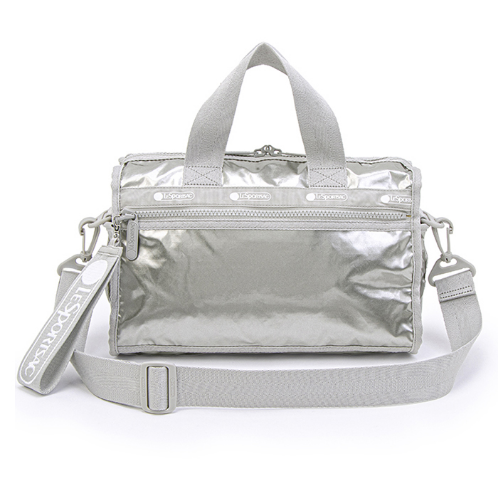 ひとりっぷ®×LeSportsacコラボレーション | HAPPY PLUS VOICE