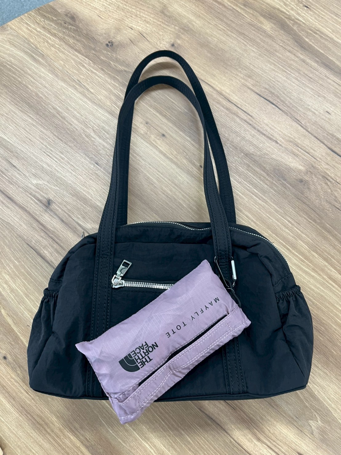 軽くて、たためて、頼れる！THE NORTH FACEの名品トート「Mayfly Tote