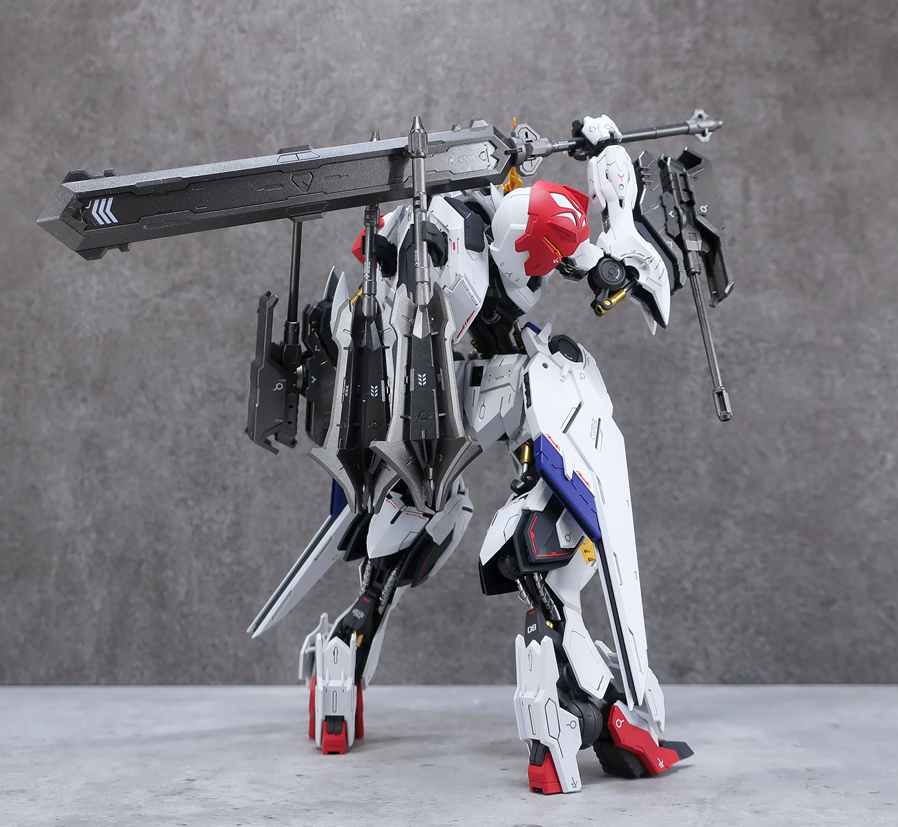 MG 1/100 ガンダムバルバトスルプス 塗装済み完成品