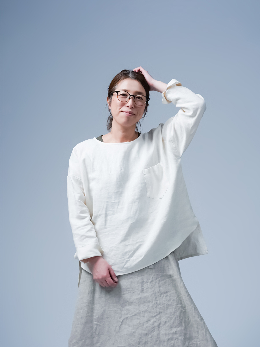リネントップス】前後差の着丈がポイント！ ポケット付き ゆるT