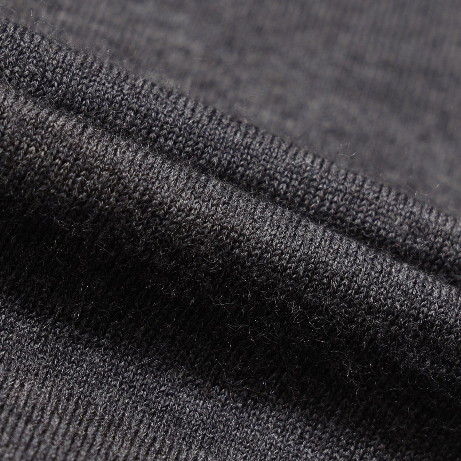 WOMEN ダブルリブVネックセーター グレー