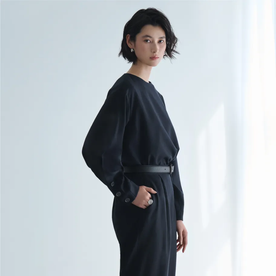 MIKAKO NAKAMURA ネイビーシルクブラウス 銀座和光 サイズ38 NEW