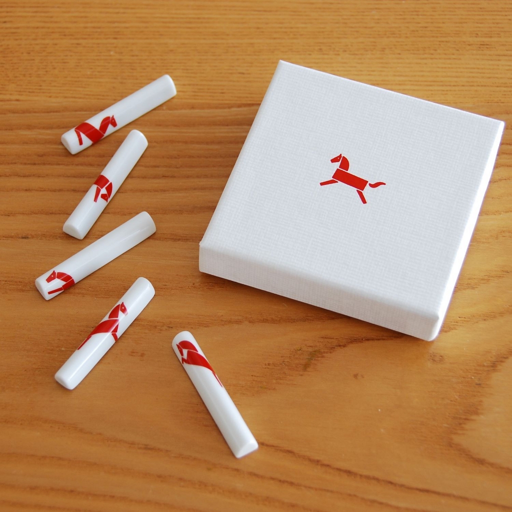 ブログを始めて10ヶ月】お正月の準備と東屋の干支のお箸置きセット【午