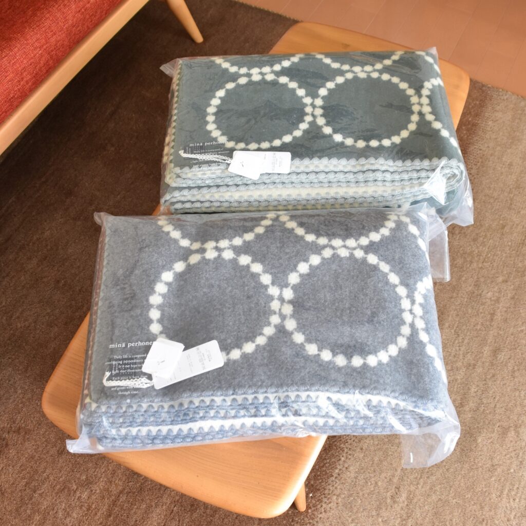 ミナペルホネン】ウールのブランケットで冬支度【 tambourine 210