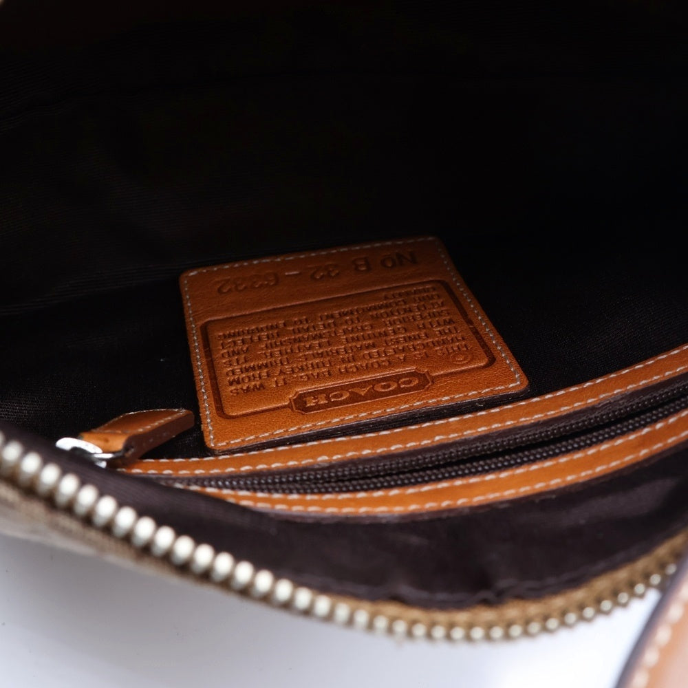 COACH(コーチ) ミニシグネチャー柄 ロゴデザイン アクセサリーポーチ