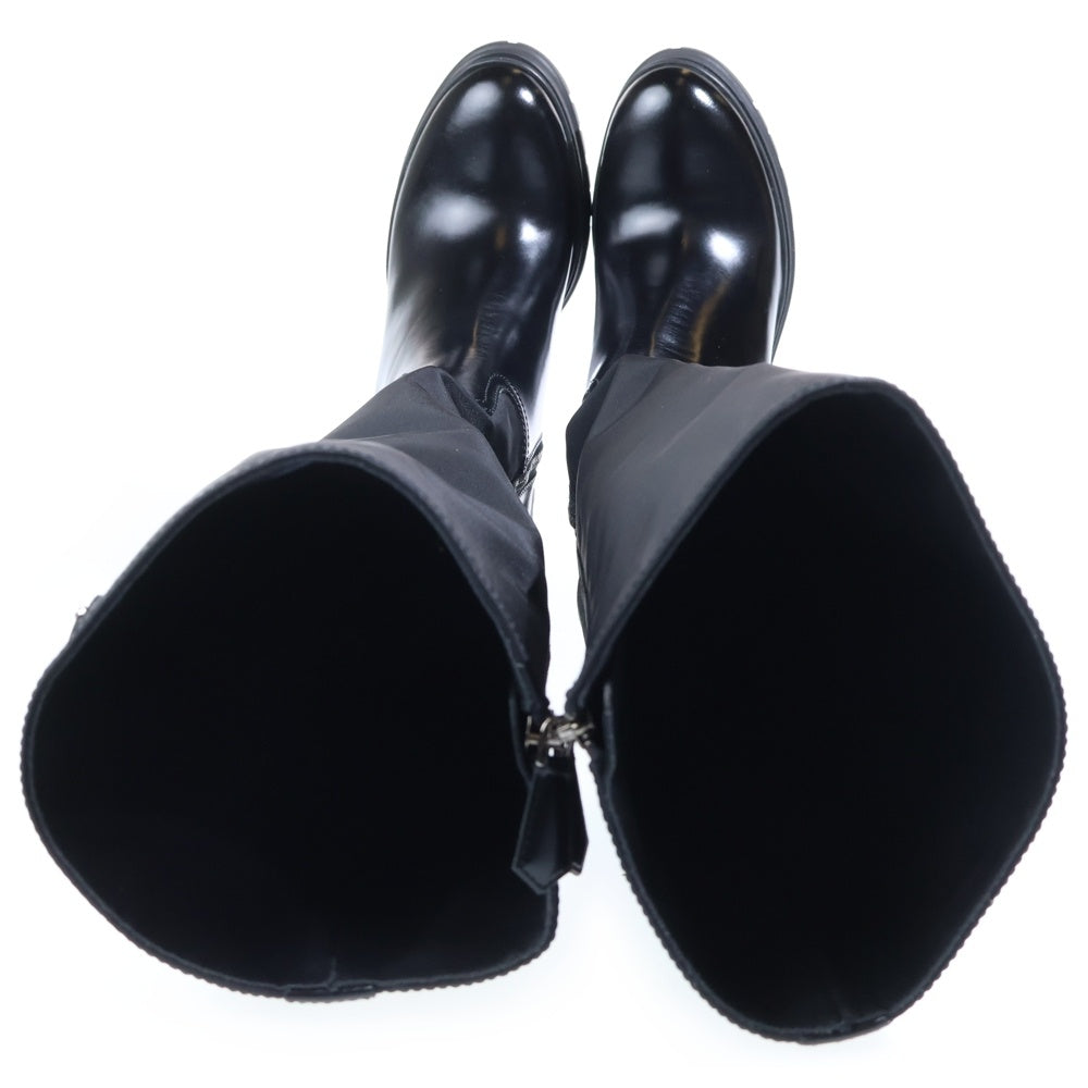 PRADA(プラダ) RE-NYLON リナイロン トライアングルロゴプレート