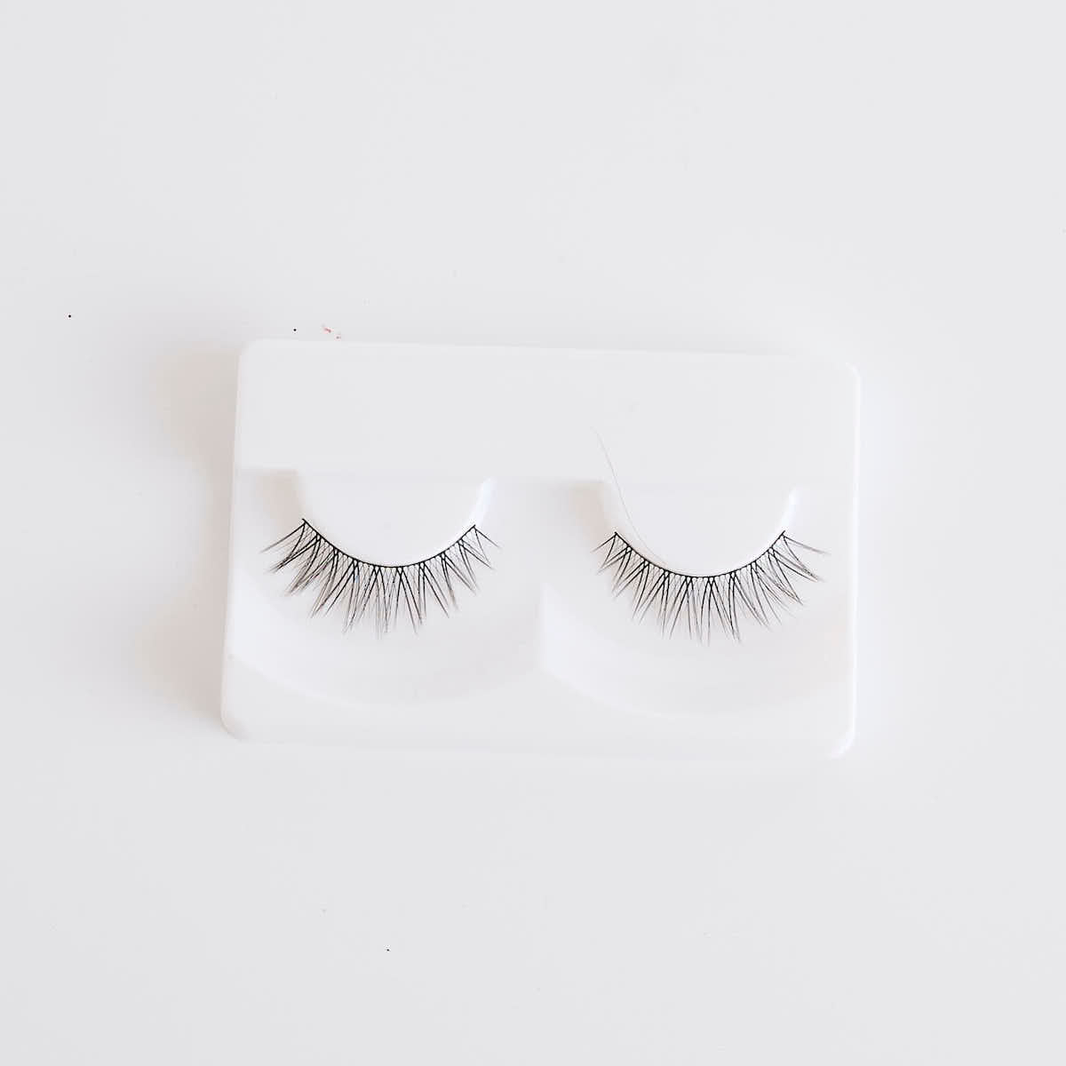 付けまつげ LJ 内緒のつけまつげ 01 ネコ目ナチュラル 042114