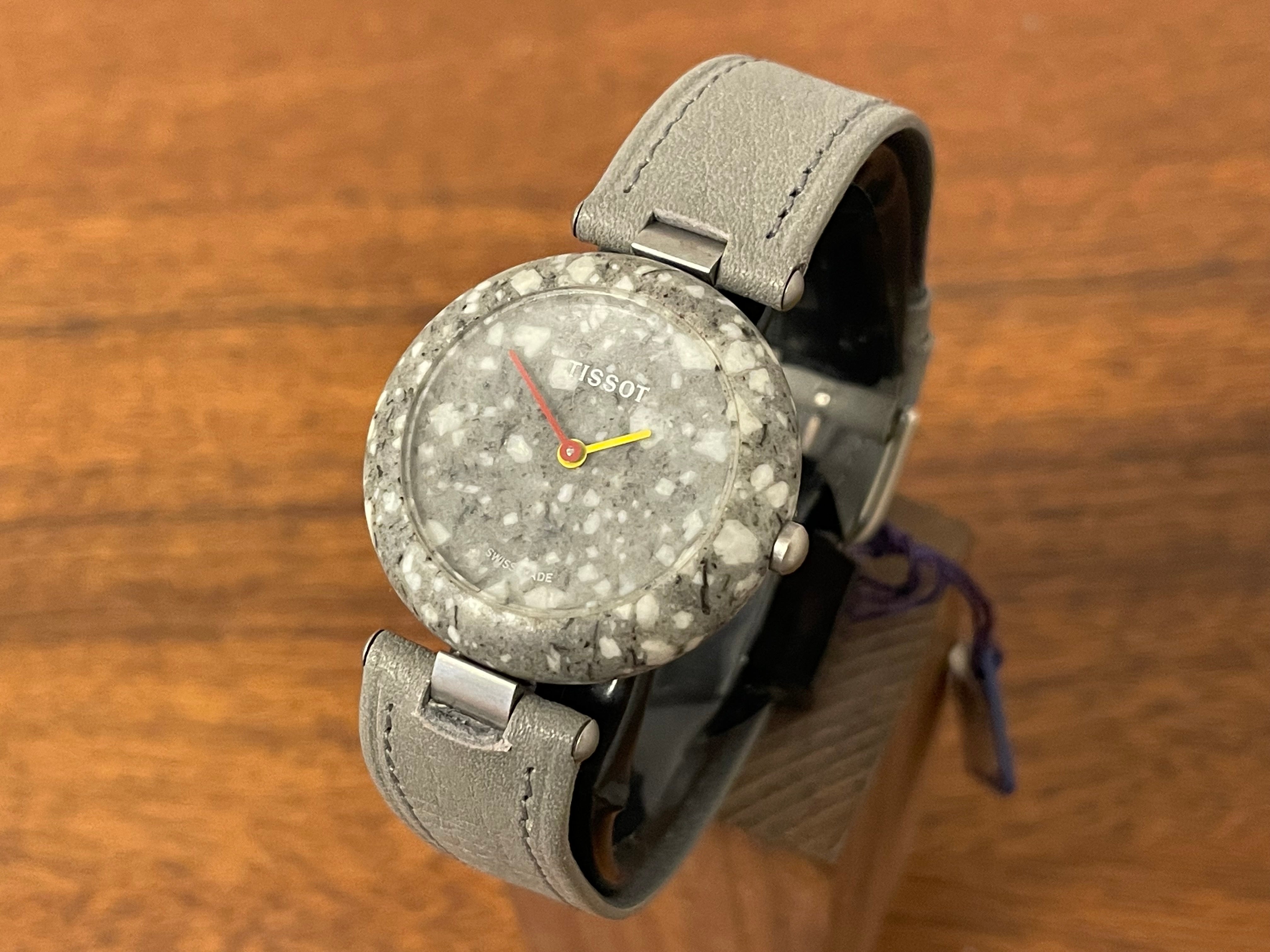 1980s) Tissot RockWatch R150 white/grey granite - mid size model