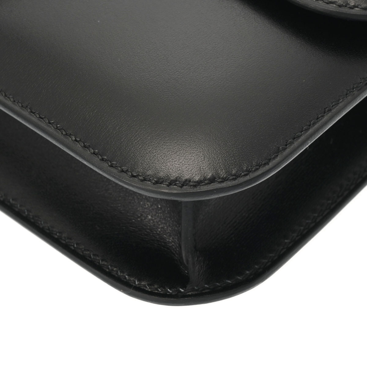 エルメス コンスタンス エラン ミロワール ブラック ボックスカーフ