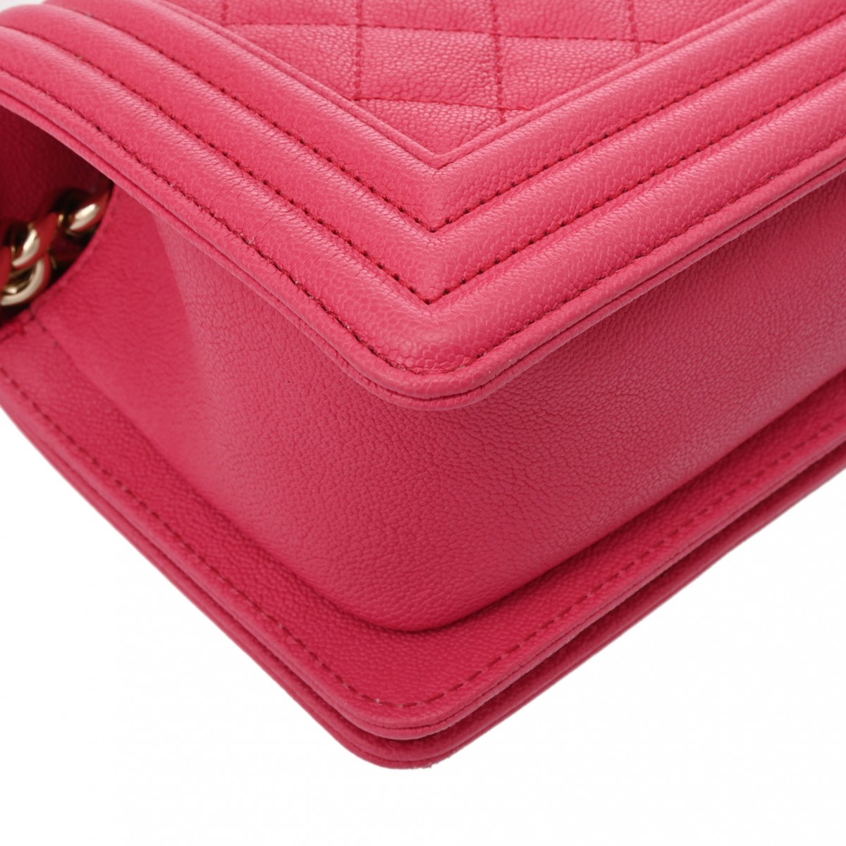 シャネル ボーイシャネル チェーンショルダー 20cm ピンク A67085