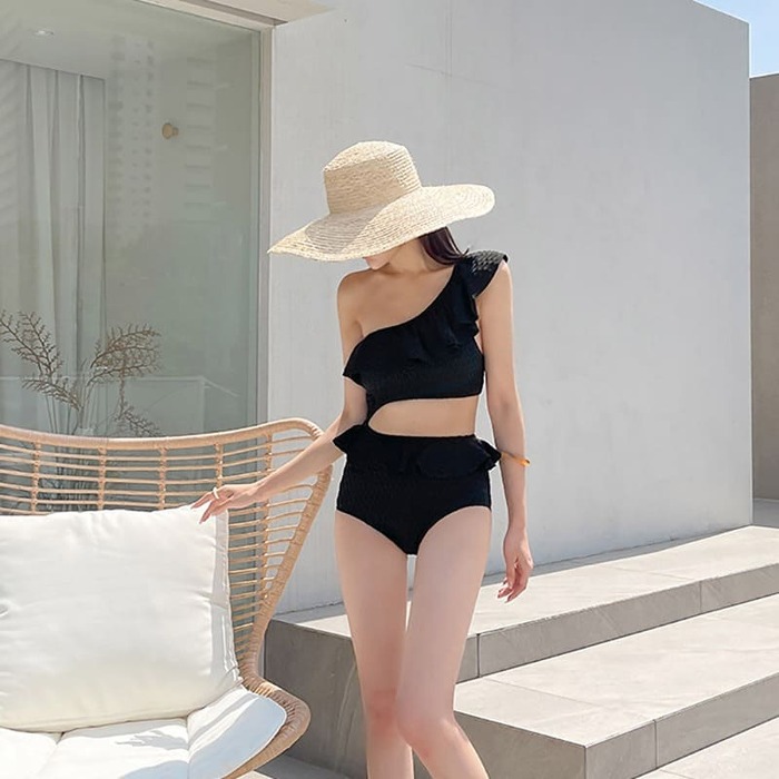 骨格ウェーブ服ワンショルダーフリル水着（水着）｜骨格ウェーブ専門