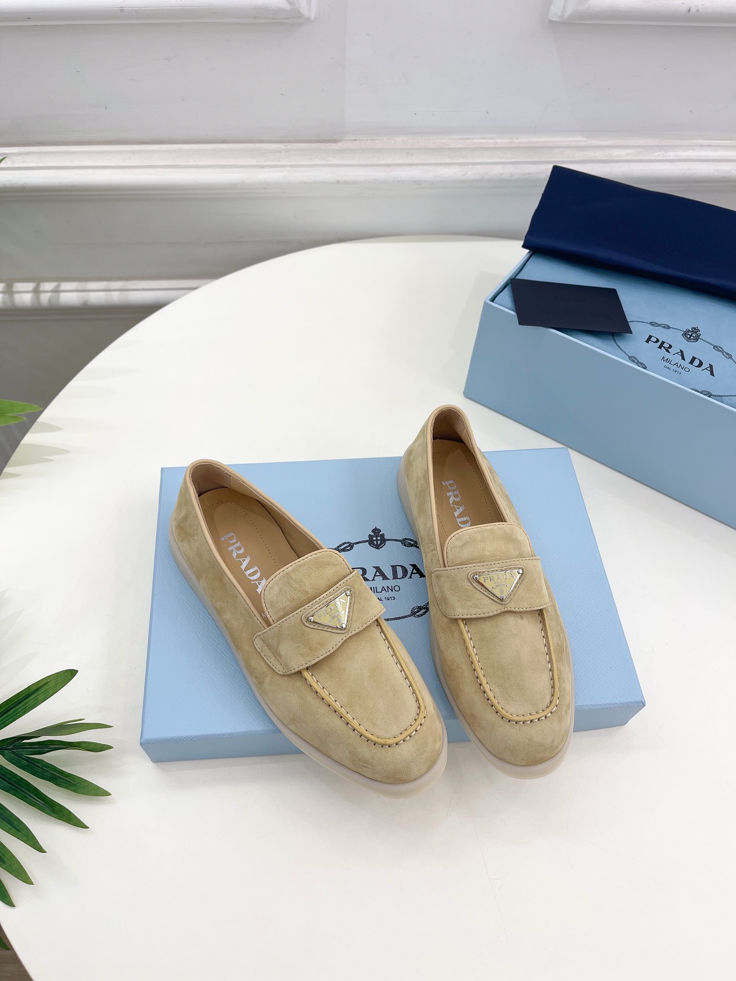 最高級プラダスーパーコピー靴 プラダローファーコピー スエード