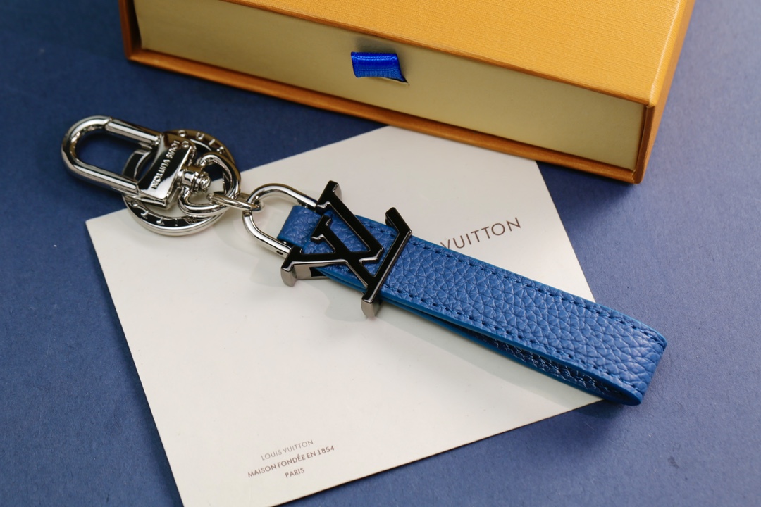 最高級ルイヴィトンスーパーコピー ルイヴィトンキーホルダーコピー