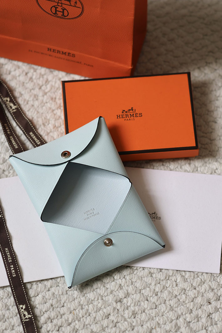 エルメス 名刺入れ HERMES カルヴィ カードケース ブルーペール