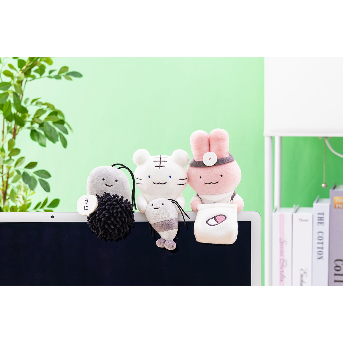 ホワイトタイガーとブラックタイガー デスクトップから見守るひっかけ