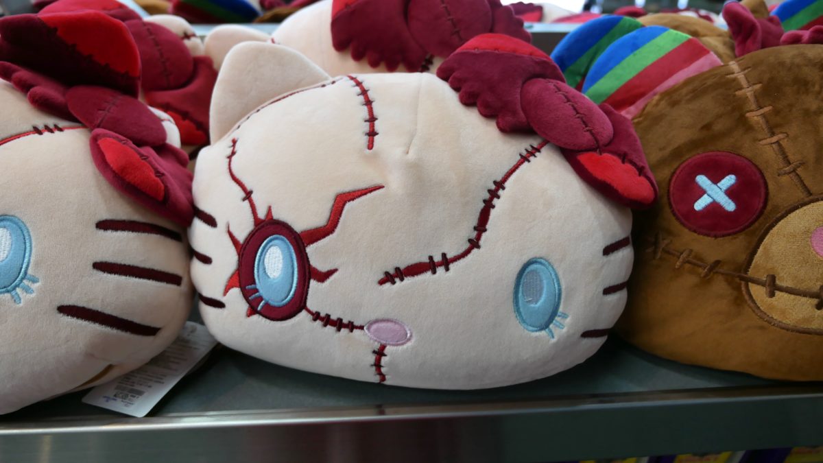 ユニバーサルスタジオジャパン:ハローキティとチャッキーコラボの