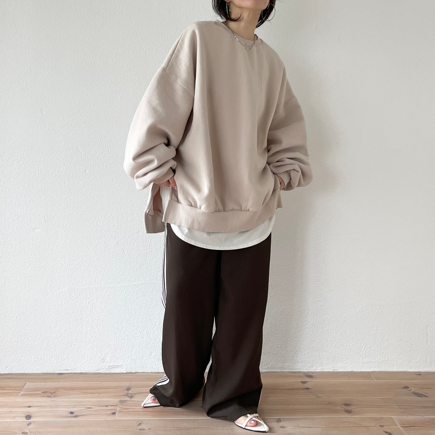 OSUMITSUKI sweat / cream [SHORT or FREE] | wee9s | ウィークス