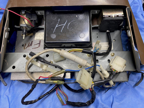 Datsun 280ZX original radio with cassette and console Brown