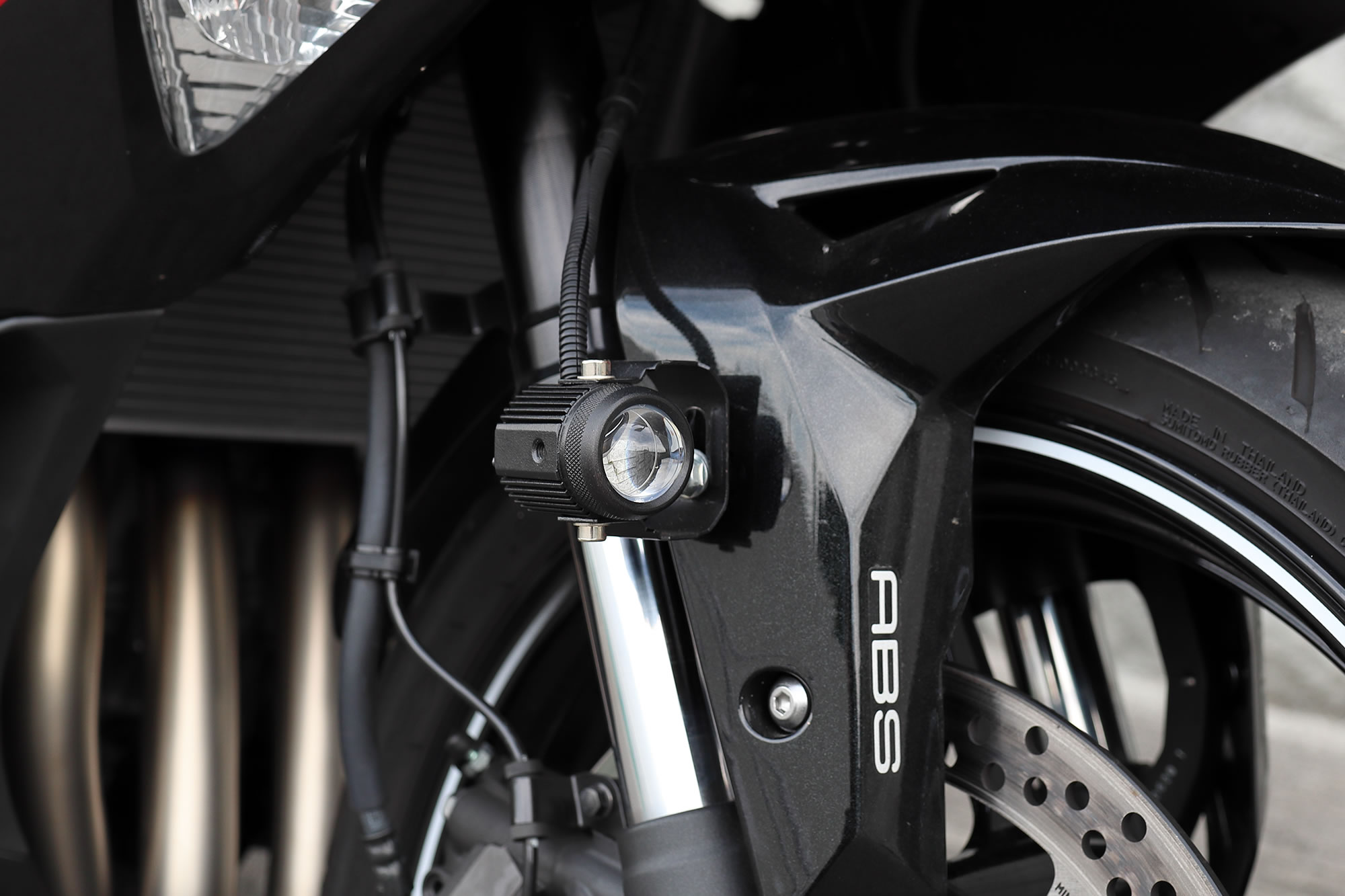 ZX-25R 追加LEDライト4