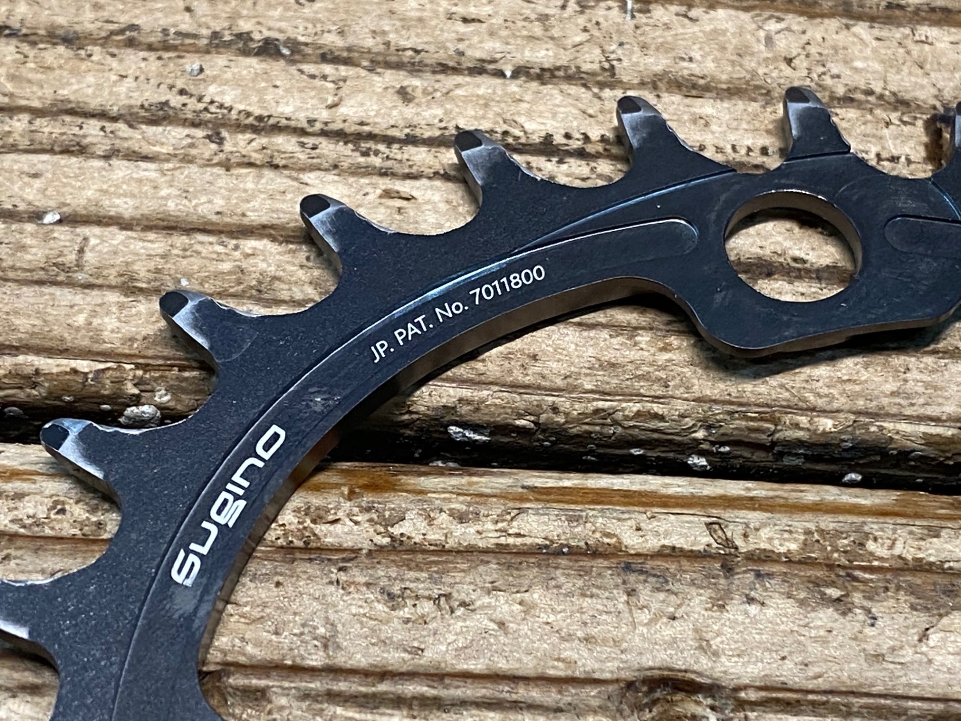 JK091 スギノ Sugino CYCLOID CY4-SHC 楕円チェーンリング 33T BCD