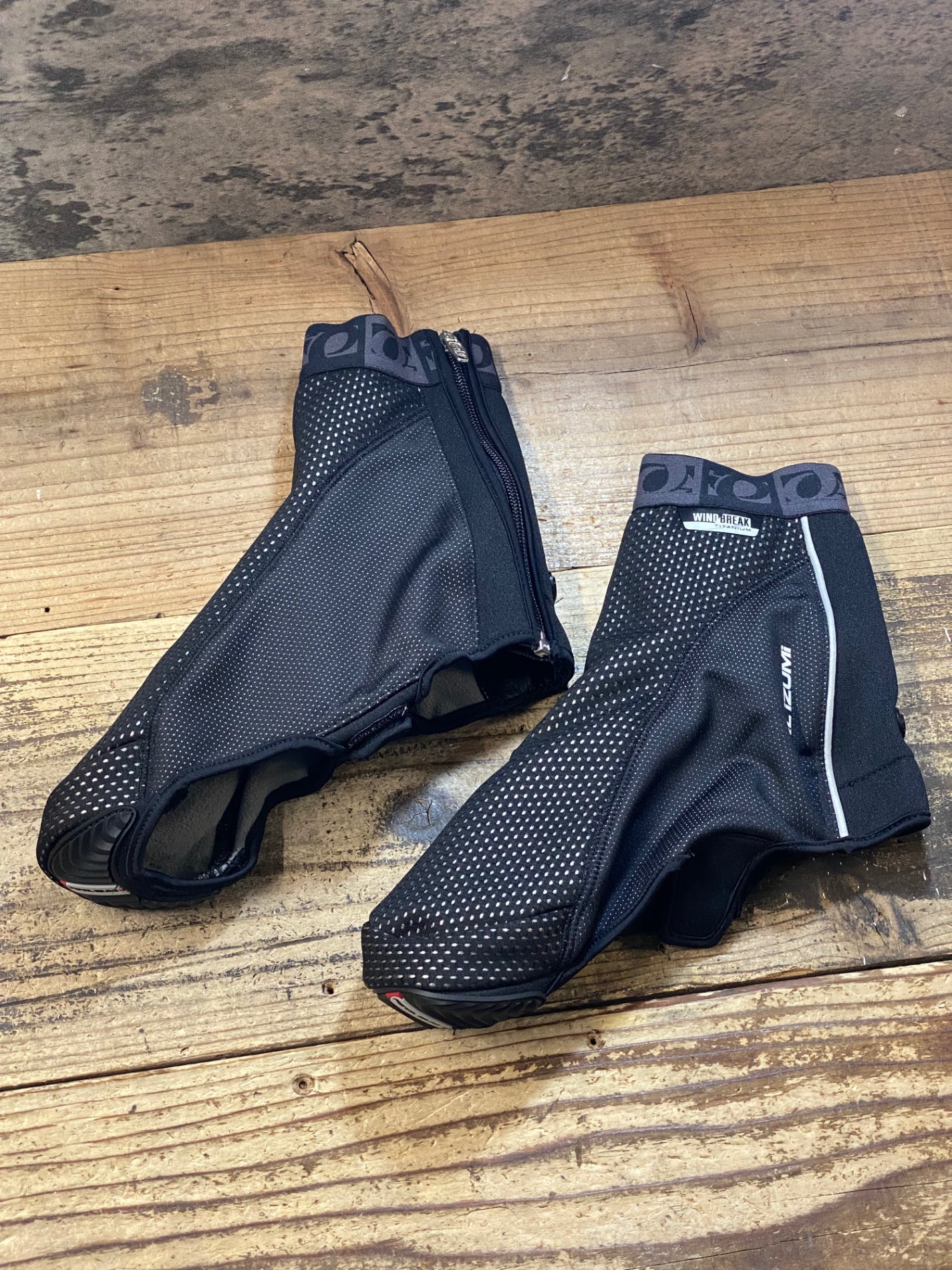 JW429 パールイズミ PEARL iZUMi シューズカバー 黒 WIND BREAK