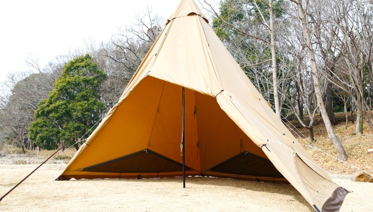 テンマクデザインの人気定番テント「サーカスTC」が、ファミキャンにも