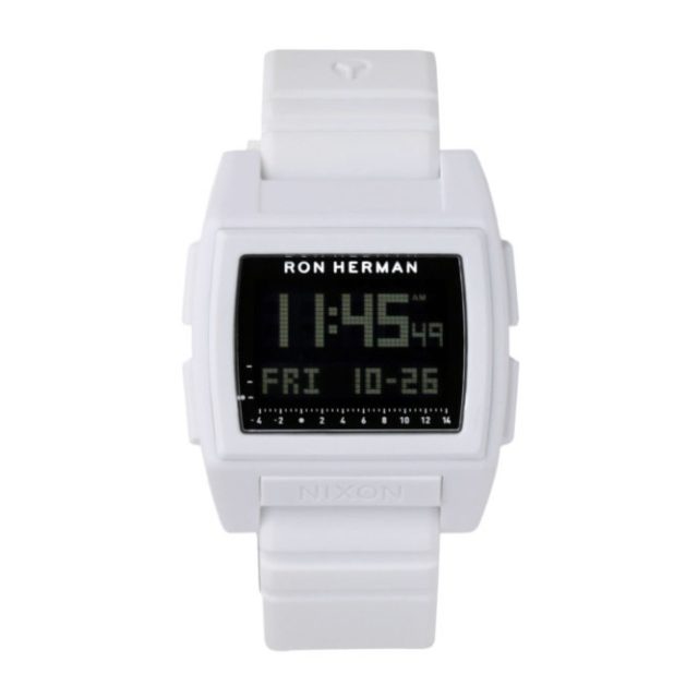 ニクソンの人気サーフウォッチが全面ホワイトに変身。RHC ロンハーマン