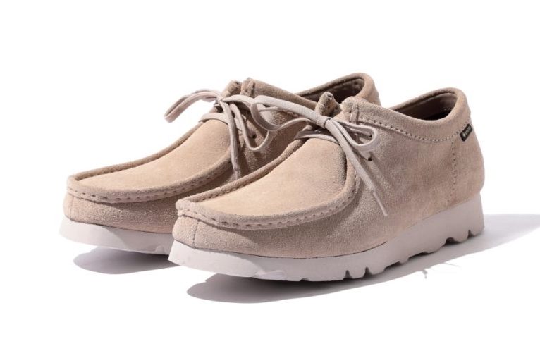 クラークス×ビームス第二弾！ GORE-TEX採用ワラビーブーツが、サンド