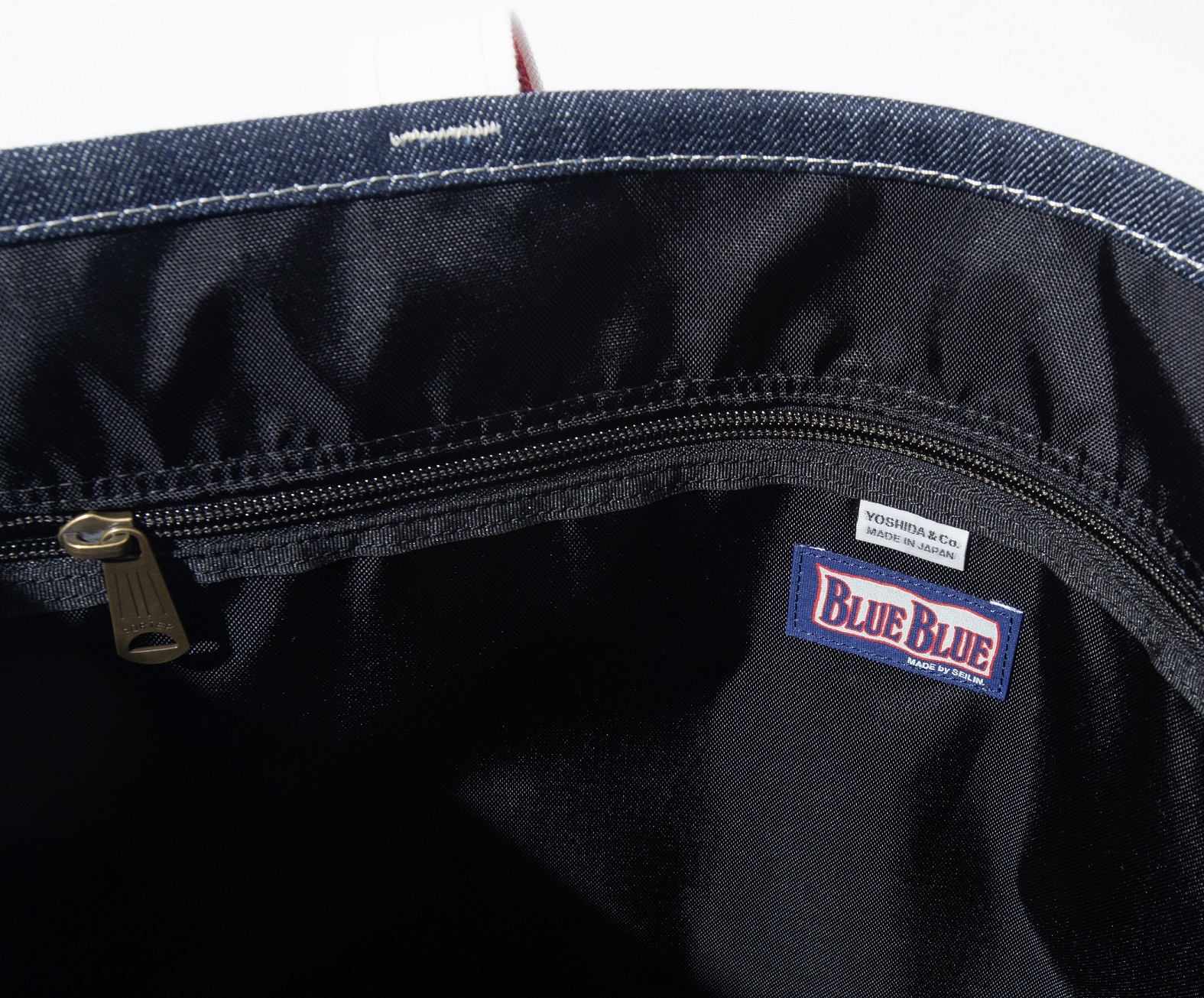 使うほどに味が出る、ブルーブルーとポーターのコラボデニムトートは