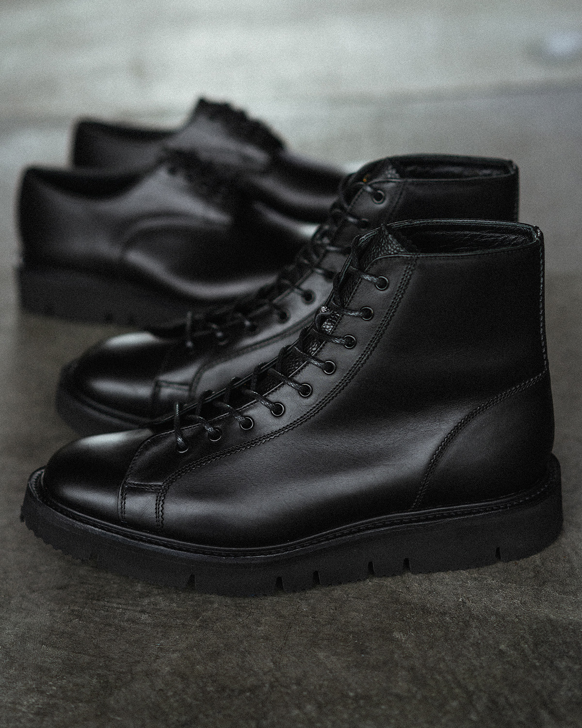 バンクーバーの実力派セレクトストア「HEVEN」が英国のトリッカーズに