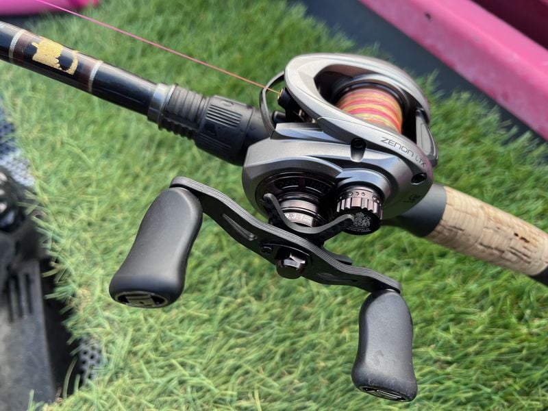 ゼノンLTX vs インターネットバス釣りお嬢様（アブ・ガルシアのベイト