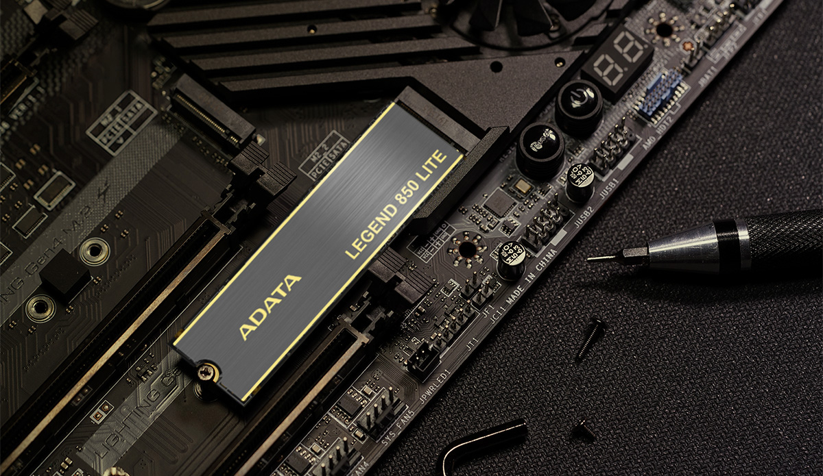 LEGEND 850 LITE PCIe Gen4 x4 M.2 2280 ソリッドステートドライブ (Japan)