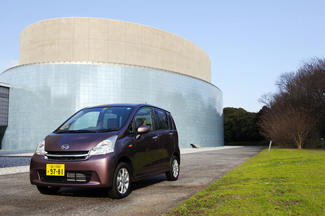 ダイハツ ムーヴカスタムの価格・新型情報・グレード諸元 価格.com