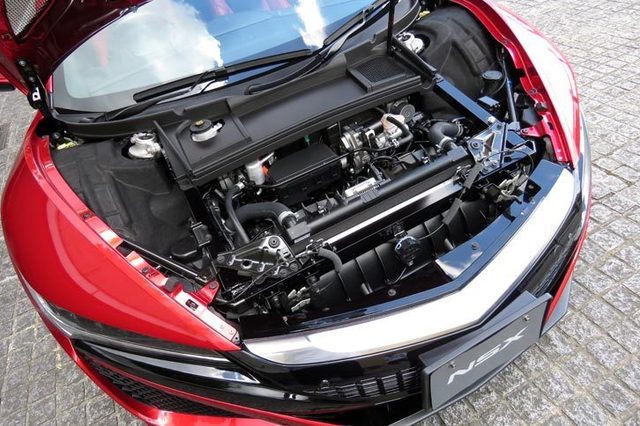 ひ*ー様 NSX ( カーボン) ラジエターブラケット NA1.NA2 ひ*ー様 NSX