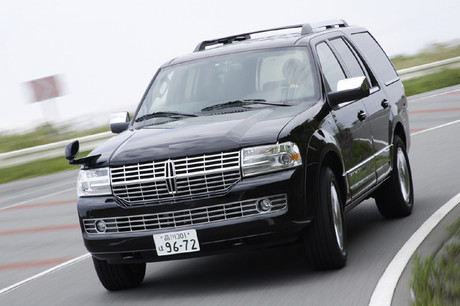 リンカーン ナビゲーターの価格・新型情報・グレード諸元 価格.com