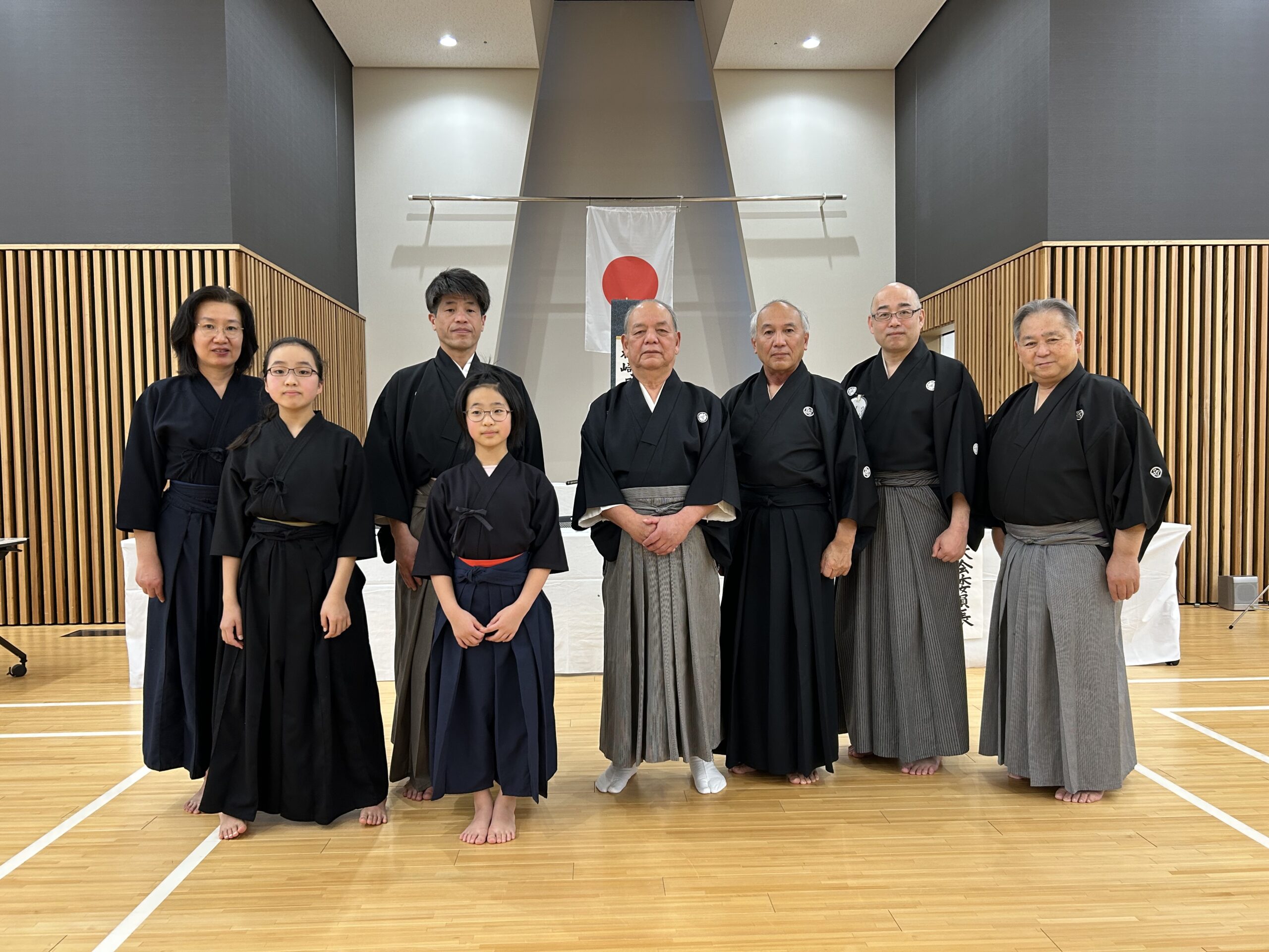 無双直伝英信流 聖剣会 | 全国道場ガイド | 武道・武術の総合情報