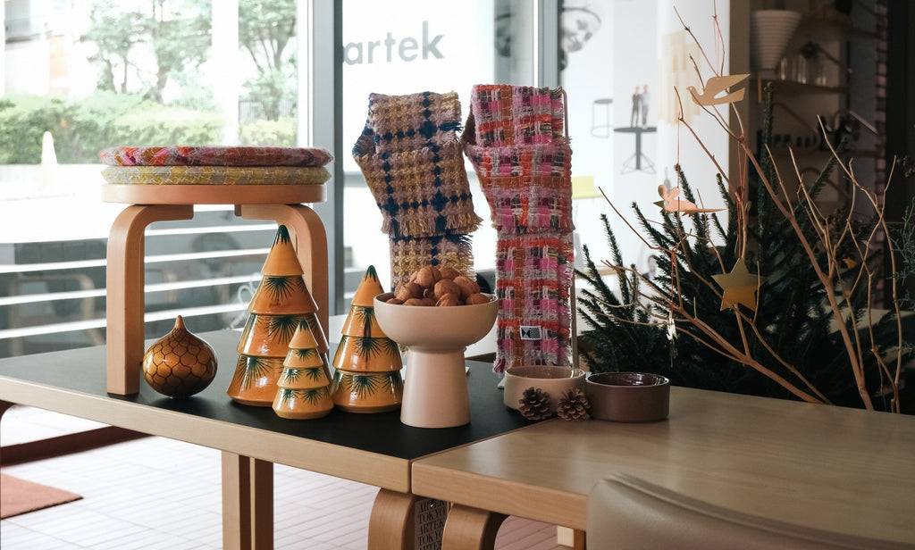 特別製品「606 サイドテーブル パイミオ」4つのカラー – Artek Tokyo Store