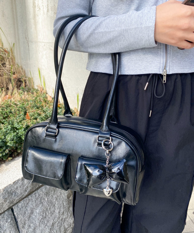 チャーム付きボストンバッグ｜WEGO（ウィゴー） – WEGO ONLINE STORE