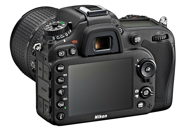 Field review: Nikon D7100 and Subal ND7100 :: Wetpixel.com