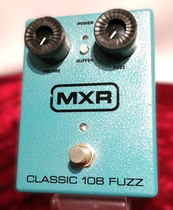 MXR Classic 108 Fuzz レビュー：ヴィンテージサウンドを手軽に再現
