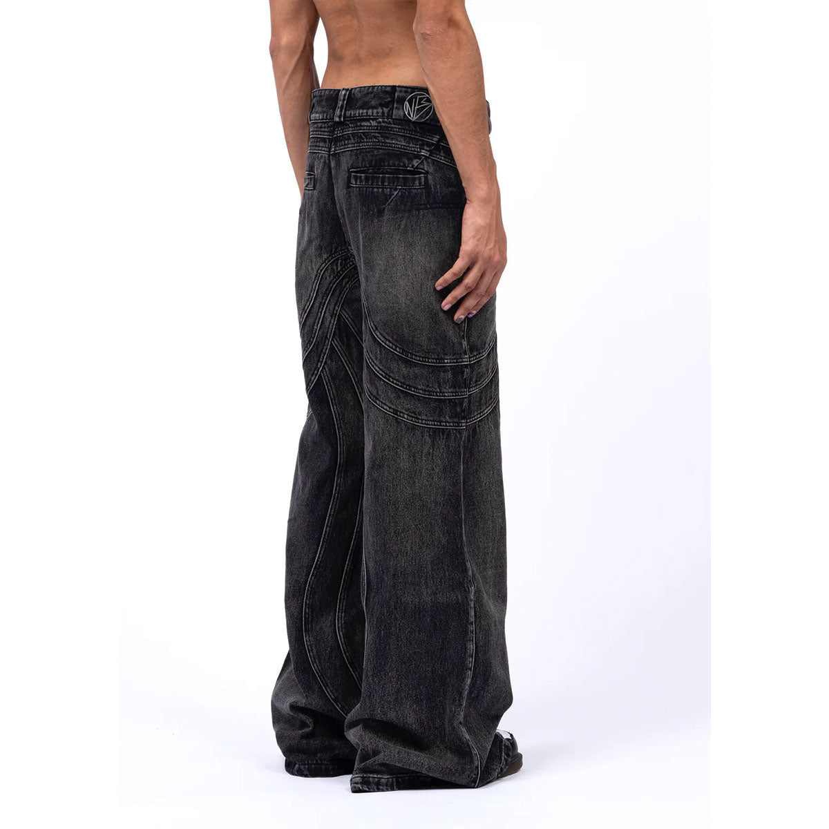 HEAVY WAVE DENIM USED BLACK | Why are you here?