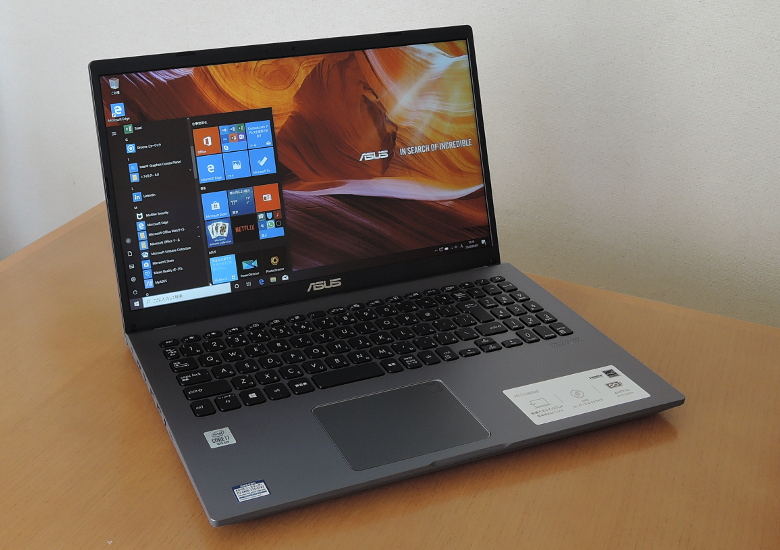 ASUS X545FA レビュー － シンプルでクリーンなデザインと使う人を選ば