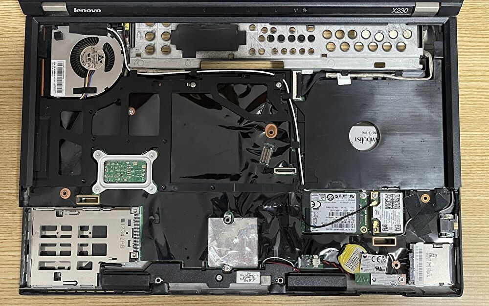 ThinkPad X230 実機レビュー、キーボードはX220並みに快適、中古購入も